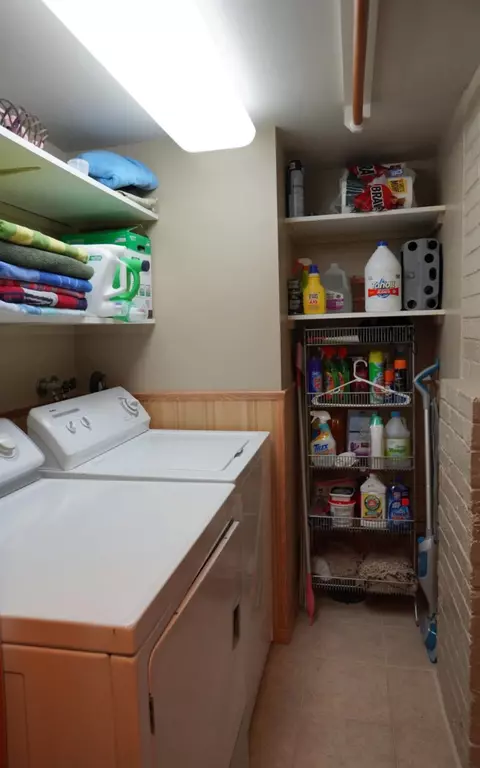 1034 E Miller St, Griffith, IN 46319 photo 45