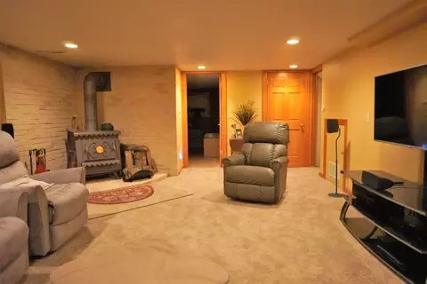 1034 E Miller St, Griffith, IN 46319 photo 37