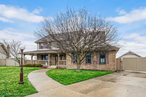 1442 Birch Ct, Griffith, IN 46319 photo 2