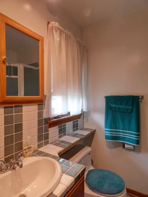 2340 W 20th Ave, Gary, IN 46404 photo 11