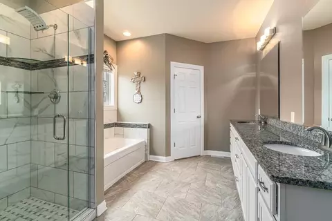 10085 Rolling Hills Dr, De Motte, IN 46310 photo 20