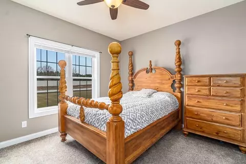 10085 Rolling Hills Dr, De Motte, IN 46310 photo 29