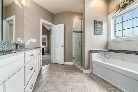 10085 Rolling Hills Dr, De Motte, IN 46310 photo 21