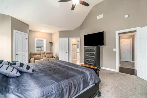 10085 Rolling Hills Dr, De Motte, IN 46310 photo 22