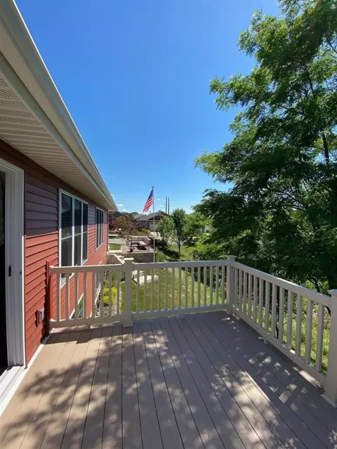 1815 Cheney Dr, Valparaiso, IN 46383 photo 5