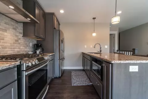 1815 Cheney Dr, Valparaiso, IN 46383 photo 13