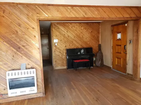 8716 Pine Ave, Gary, IN 46403 photo 8