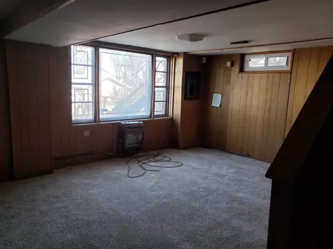 8716 Pine Ave, Gary, IN 46403 photo 19