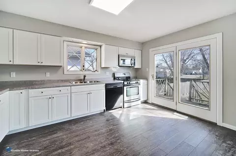 565 E Anderson St, Crown Point, IN 46307 photo 5
