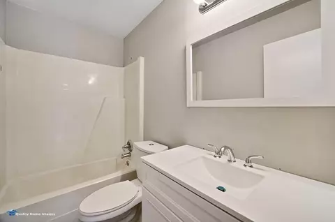 565 E Anderson St, Crown Point, IN 46307 photo 8