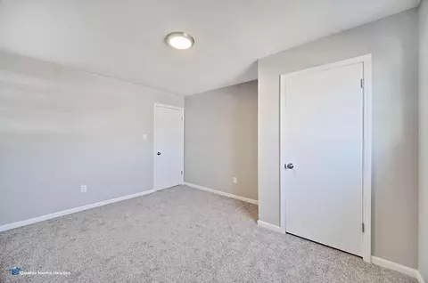 565 E Anderson St, Crown Point, IN 46307 photo 12