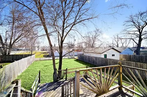 565 E Anderson St, Crown Point, IN 46307 photo 22