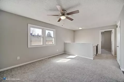 565 E Anderson St, Crown Point, IN 46307 photo 9