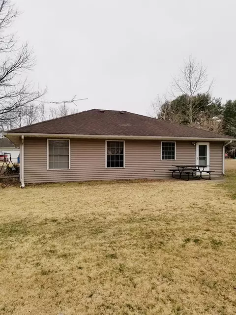 118 E Pine St, Wheatfield, IN 46392 photo 12