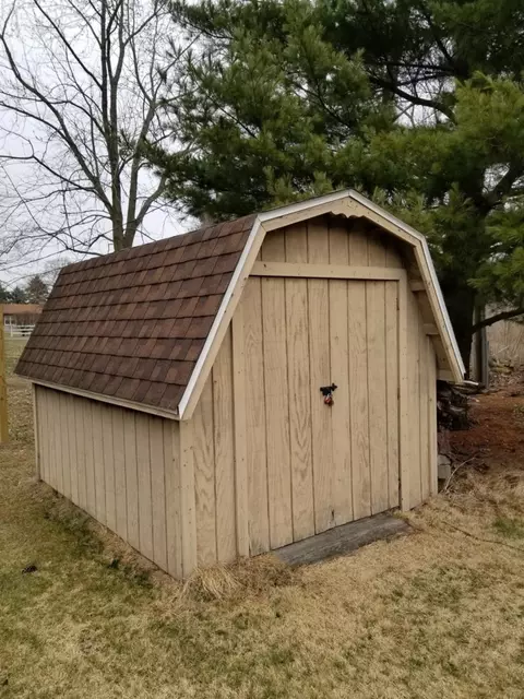 118 E Pine St, Wheatfield, IN 46392 photo 13