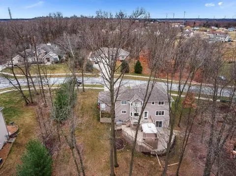 9533 Sullivan Ct, Crown Point, IN 46307 photo 35