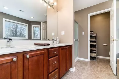 9533 Sullivan Ct, Crown Point, IN 46307 photo 12