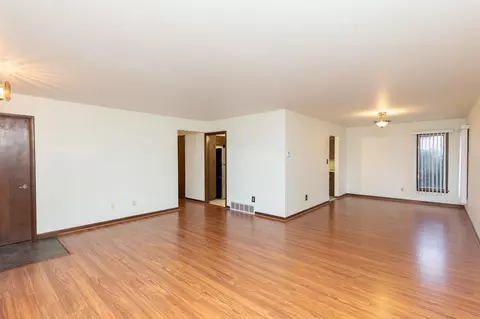 8642 Harrison Ave, Munster, IN 46321 photo 5