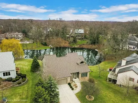 706 Brandonbury Dr, Valparaiso, IN 46383 photo 29