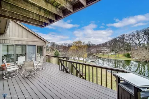 706 Brandonbury Dr, Valparaiso, IN 46383 photo 21