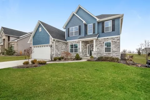 9221 Hibiscus Dr, Saint John, IN 46373 photo 2