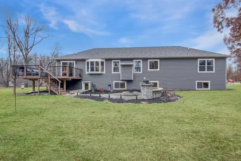 8184 Painted Leaf Dr, De Motte, IN 46310 photo 31