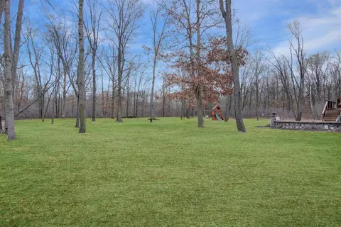 8184 Painted Leaf Dr, De Motte, IN 46310 photo 33