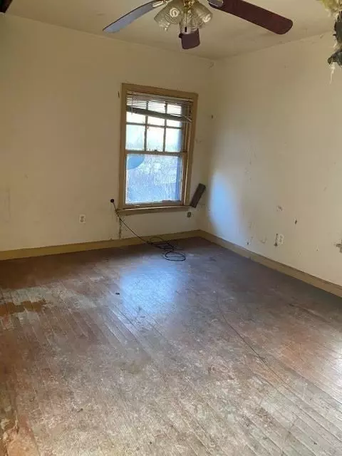 654 Johnson St, Gary, IN 46402 photo 19