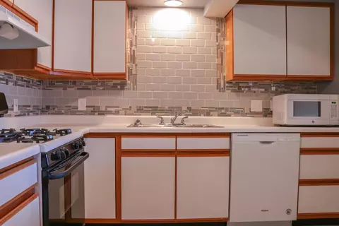 5065 Spinnaker Ln #C, Crown Point, IN 46307 photo 9