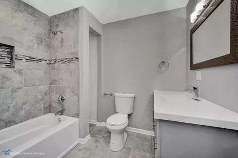 437 Oak St, Dyer, IN 46311 photo 13
