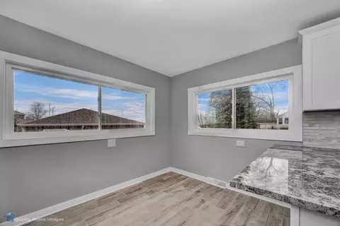 437 Oak St, Dyer, IN 46311 photo 10