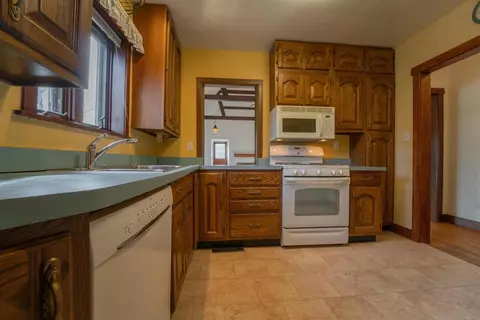 7713 Forest Ave, Munster, IN 46321 photo 14