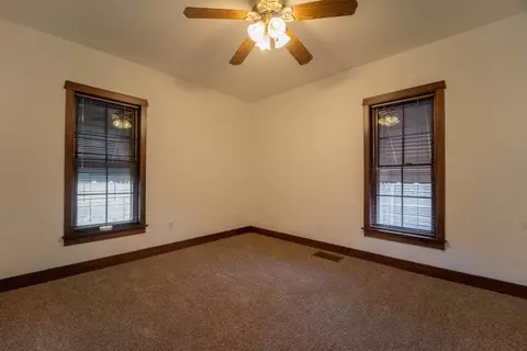 7713 Forest Ave, Munster, IN 46321 photo 23