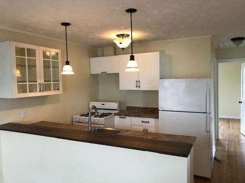 242 N Lindberg St, Griffith, IN 46319 photo 5