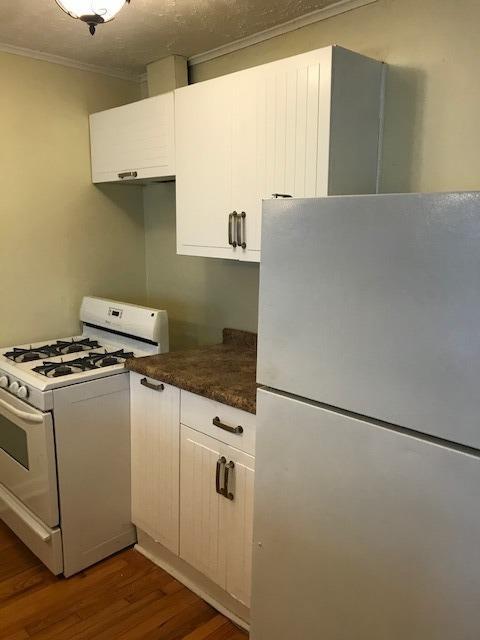 242 N Lindberg St, Griffith, IN 46319 photo 8