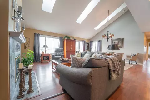 5045 Spinnaker Ln #D, Crown Point, IN 46307 photo 7