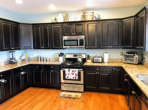 7015 Carolina Ct, Hammond, IN 46323 photo 11