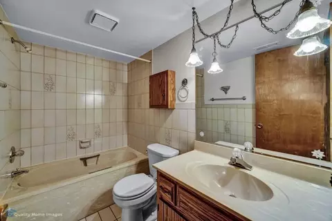 8831 Harrison Ave #204, Munster, IN 46321 photo 15