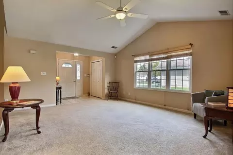 1641 Flag Ct, Crown Point, IN 46307 photo 7
