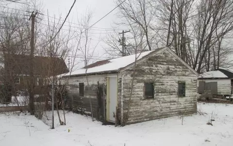 312 Johnson St, Gary, IN 46402 photo 9