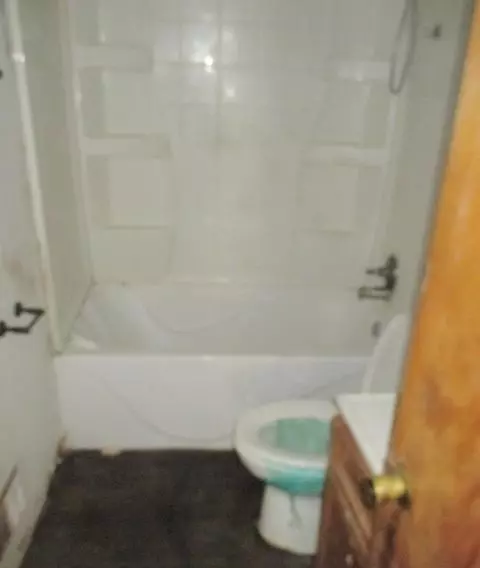 312 Johnson St, Gary, IN 46402 photo 7