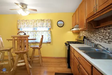610 James Pl, Griffith, IN 46319 photo 11