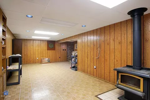610 James Pl, Griffith, IN 46319 photo 18