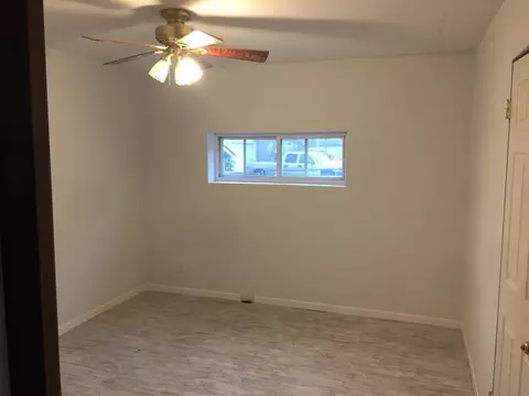 5707 E 5th Pl, Gary, IN 46403 photo 9