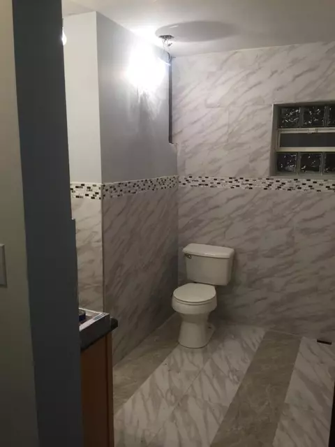 5707 E 5th Pl, Gary, IN 46403 photo 7