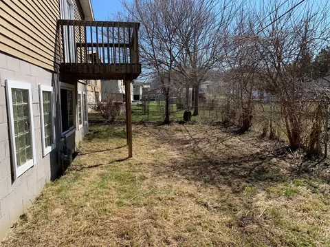 8021 Hickory Ave, Gary, IN 46403 photo 22