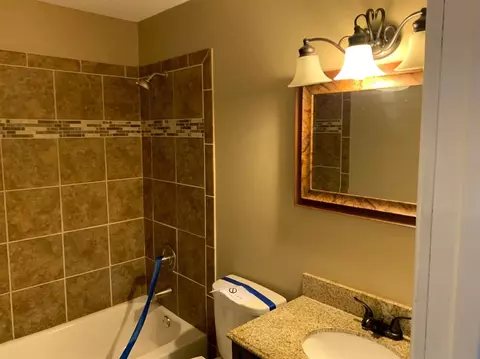 8021 Hickory Ave, Gary, IN 46403 photo 16