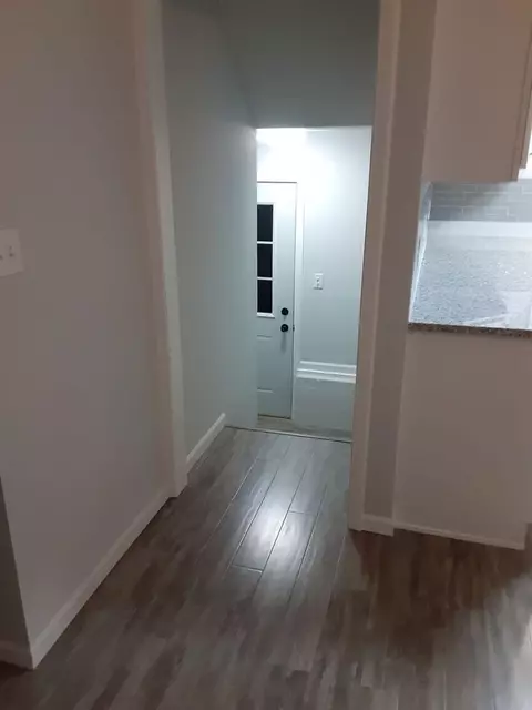 726 N Colfax St, Griffith, IN 46319 photo 38
