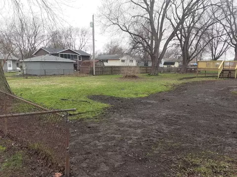 726 N Colfax St, Griffith, IN 46319 photo 6