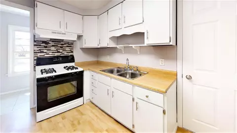 304 N Jay St, Griffith, IN 46319 photo 9